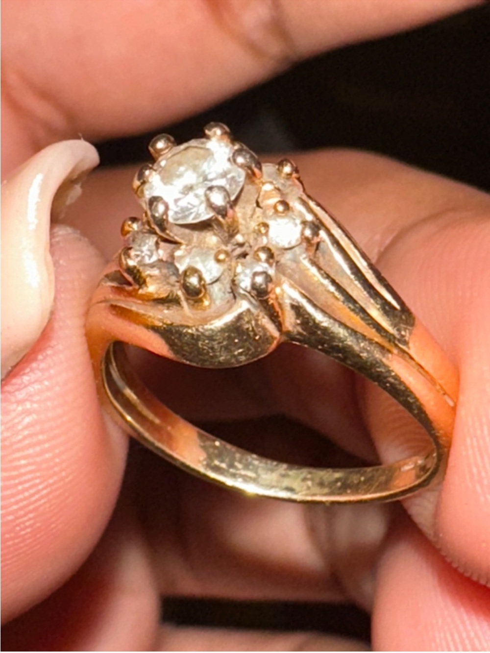 Classic Gold Tone Cluster Ring with Clear Stones - Gold
